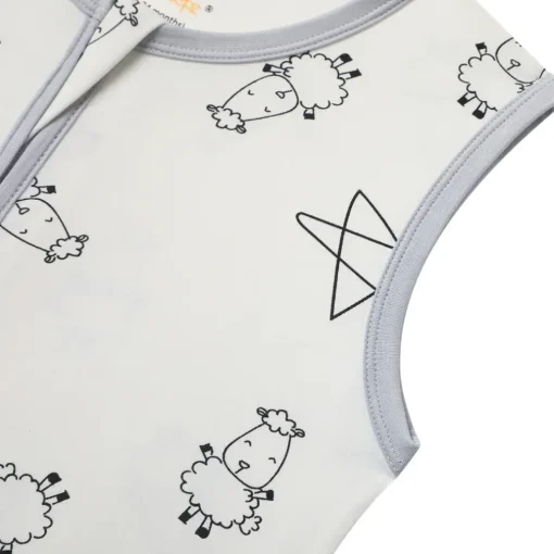 Baa Baa Sheepz Wearable Blanket Zip Big Star and Sheepz White