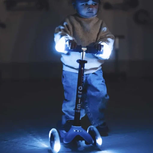 Micro Scooter Mini Deluxe Magic Led
