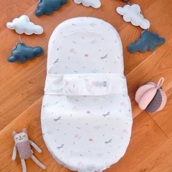 Red Castle Cocoonababy Nest - Happy Fox
