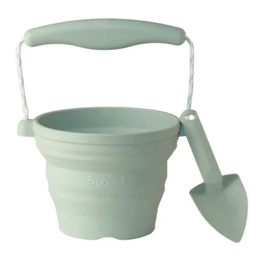 Scrunch in the Garden – seedling pot and trowel