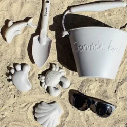 Scrunch Sand Moulds Frog Set